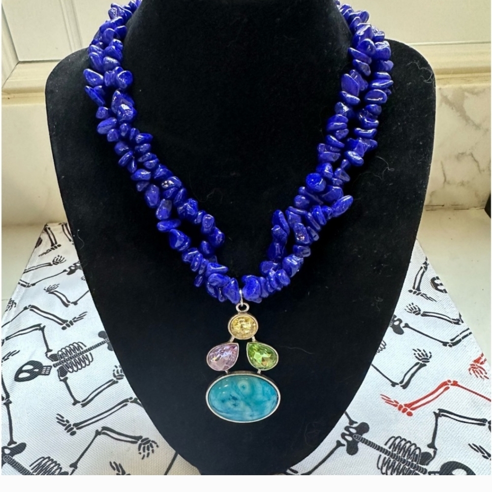 Novadab necklace